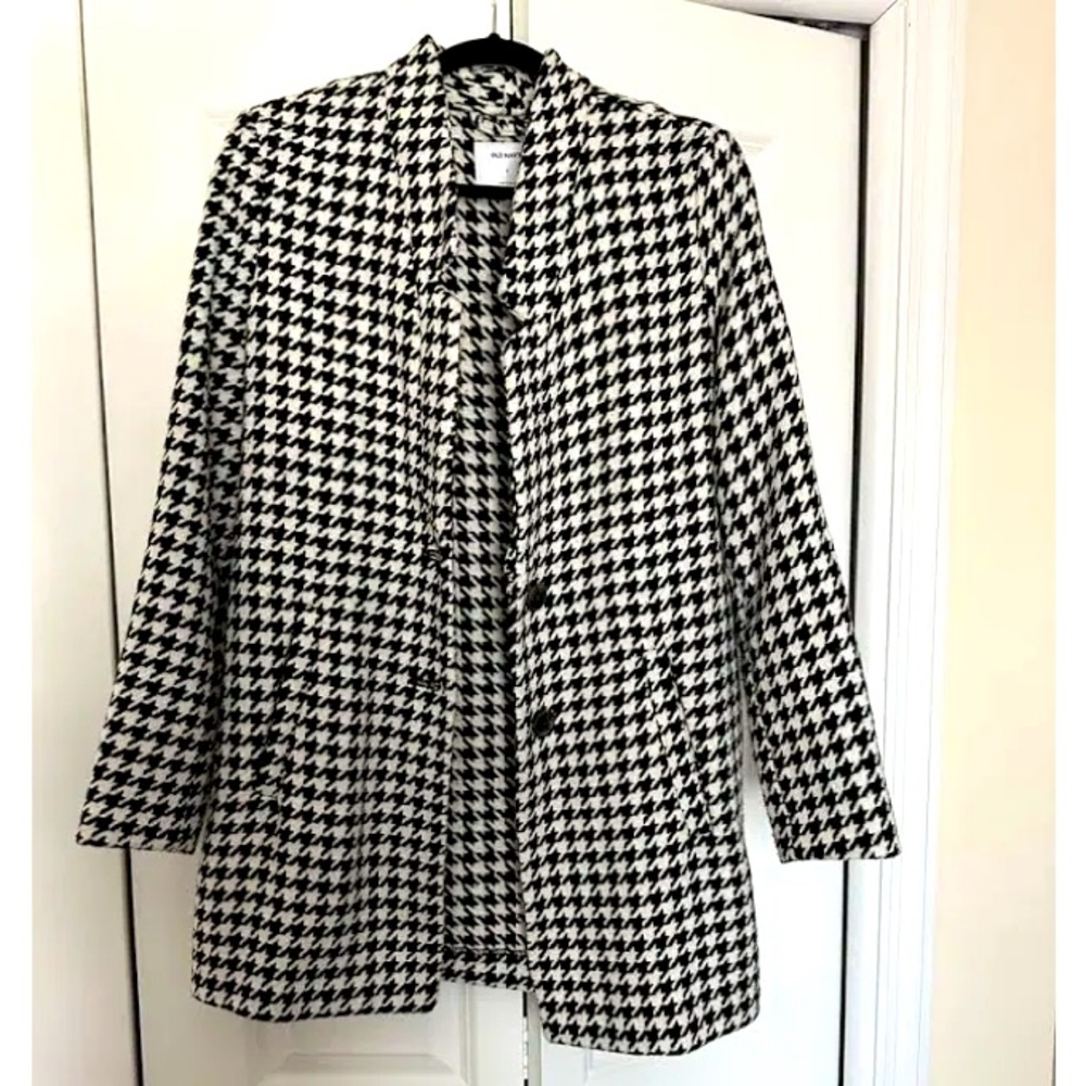 Old navy houndstooth coat small